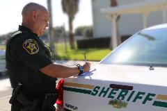 Deputy with car